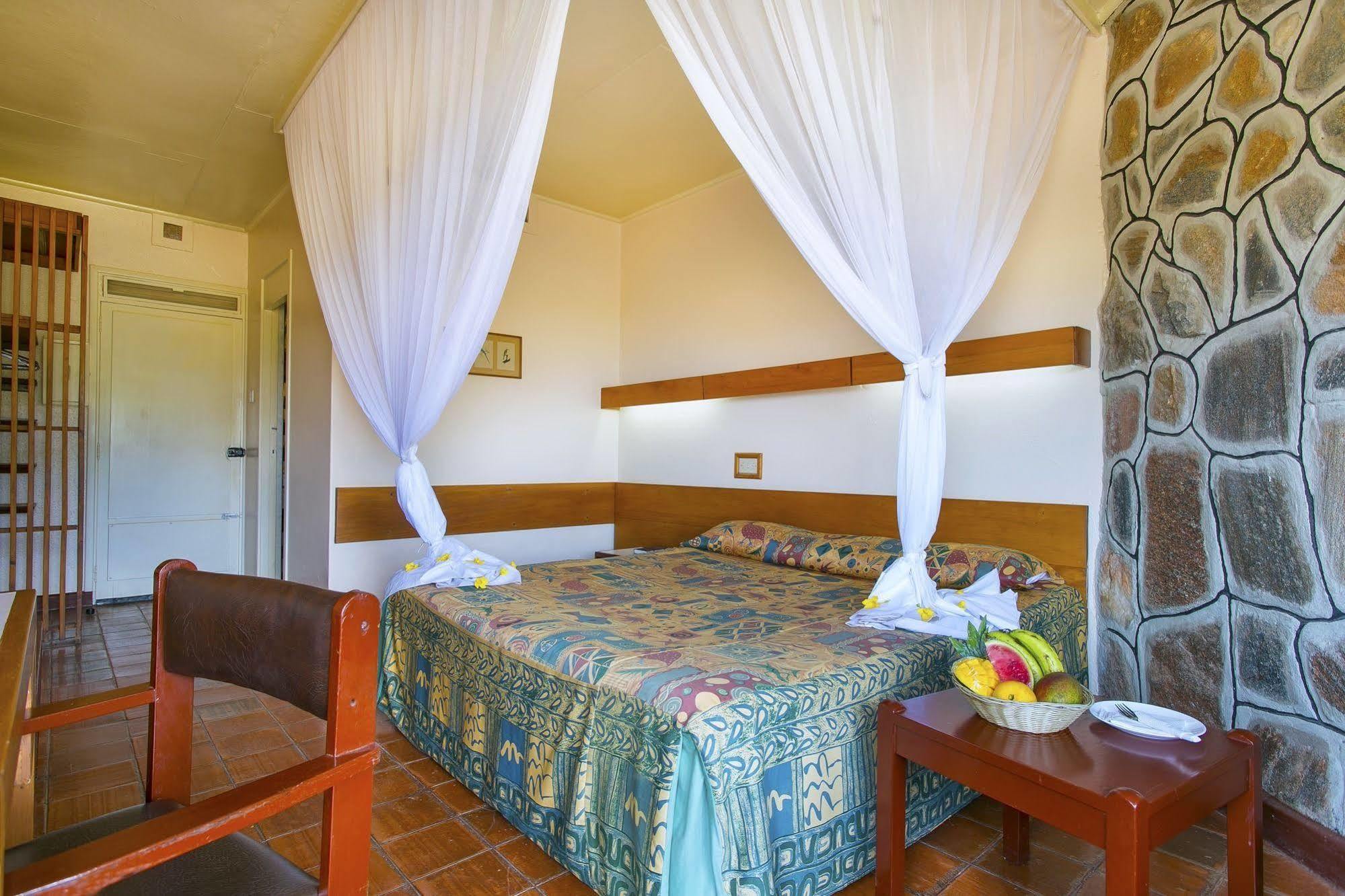 Ngulia Safari Lodge Tsavo Eksteriør billede